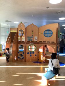 すこやか子育て交流館（りぼんかん）:写真